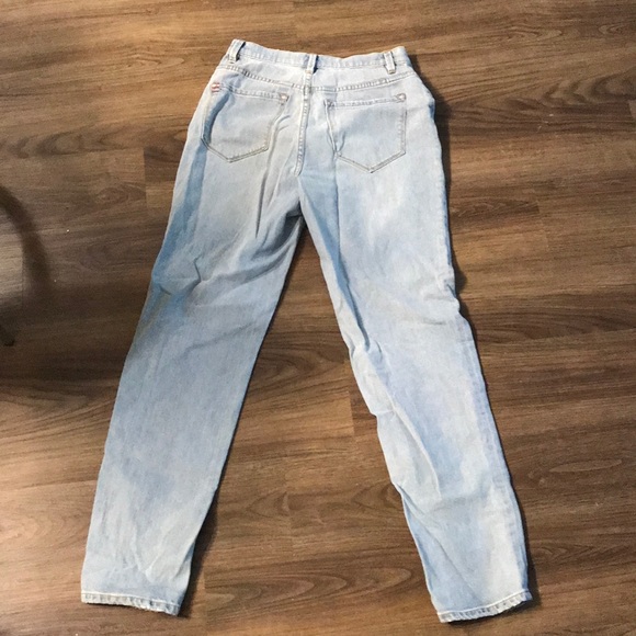 BDG high-waisted Mom Jeans - Picture 2 of 3